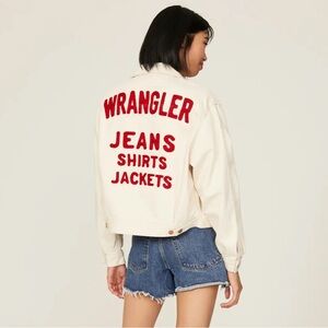 WRANGLER | Denim Cream Jacket with Red Accents